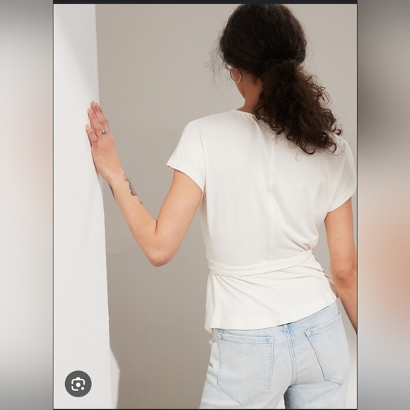 Banana Republic Belted Wrap Top NWT - Picture 2 of 7